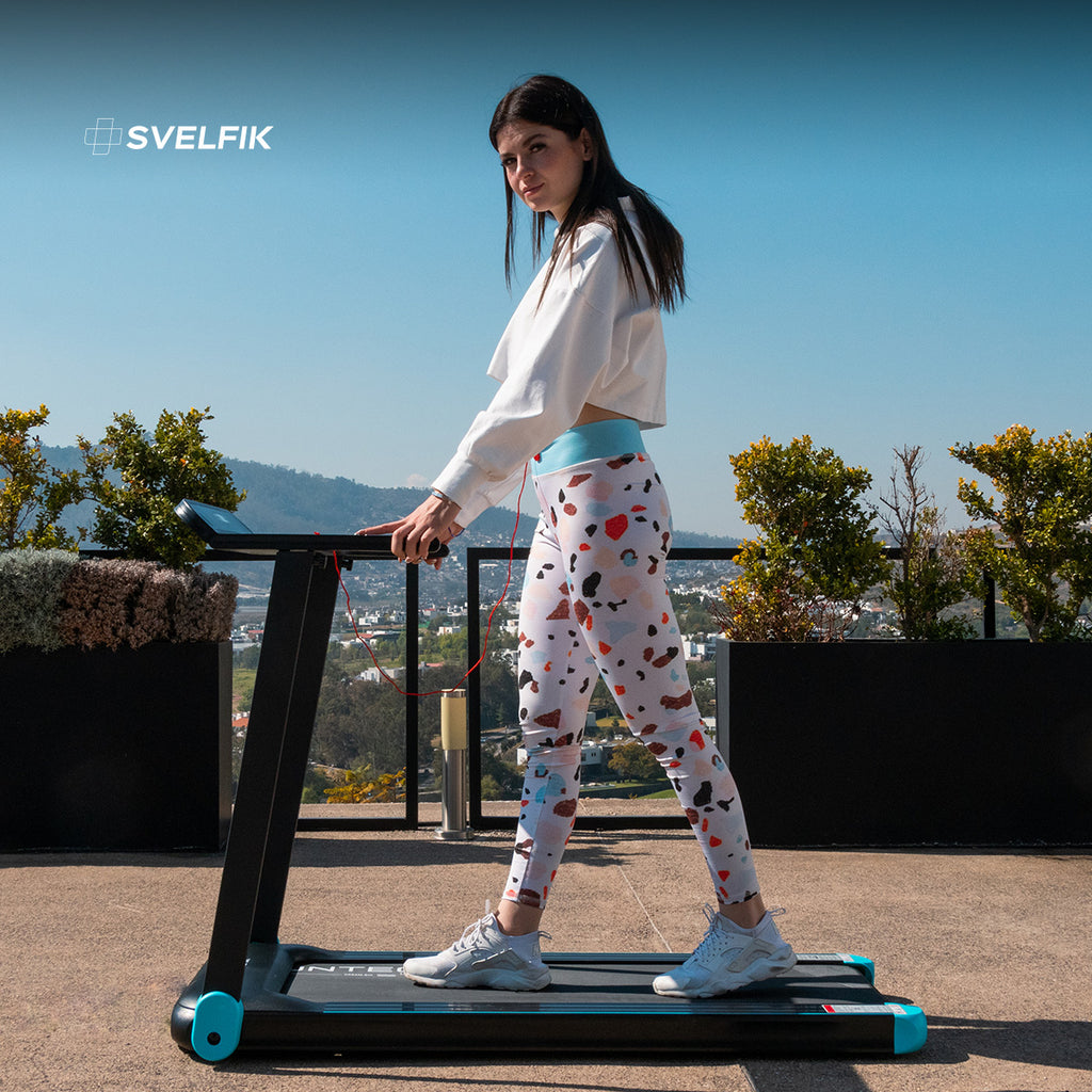 CAMINADORA ELÉCTRICA CON BOCINA BLUETOOTH (SALDOS)